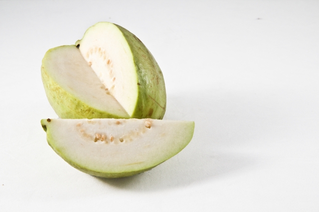 グァバとはどんな果物 スーパーフードと言われるグァバの栄養素 奄美物産 公式ブログ